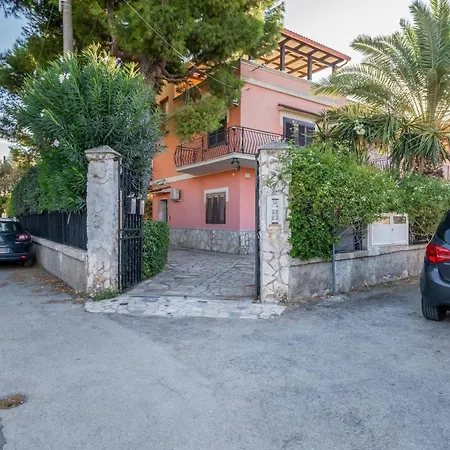 Apartment Scuole Cemm San Vito With Parking